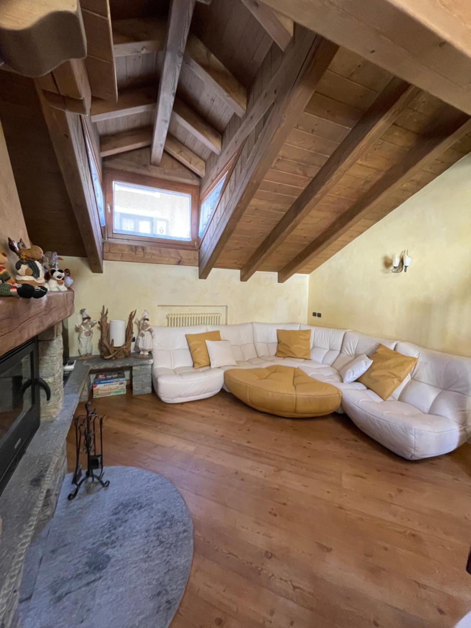Miramountains Apartment Ла Туил Екстериор снимка